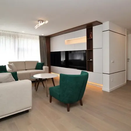 Ambijent Free Public Parking