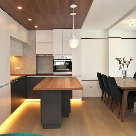 Ambijent Free Public Parking *