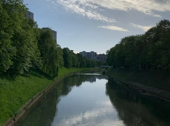 Ambijent Free Public Parking 塞拉耶佛